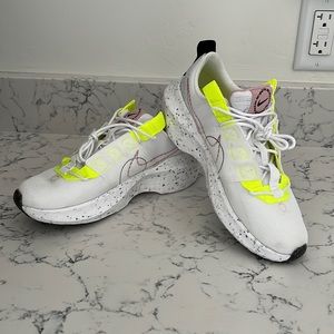 Nike crater impact womens size 8